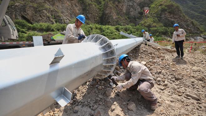 马卡：赛季至今仅出场92分钟，居勒尔担心无法随土耳其参加欧洲杯